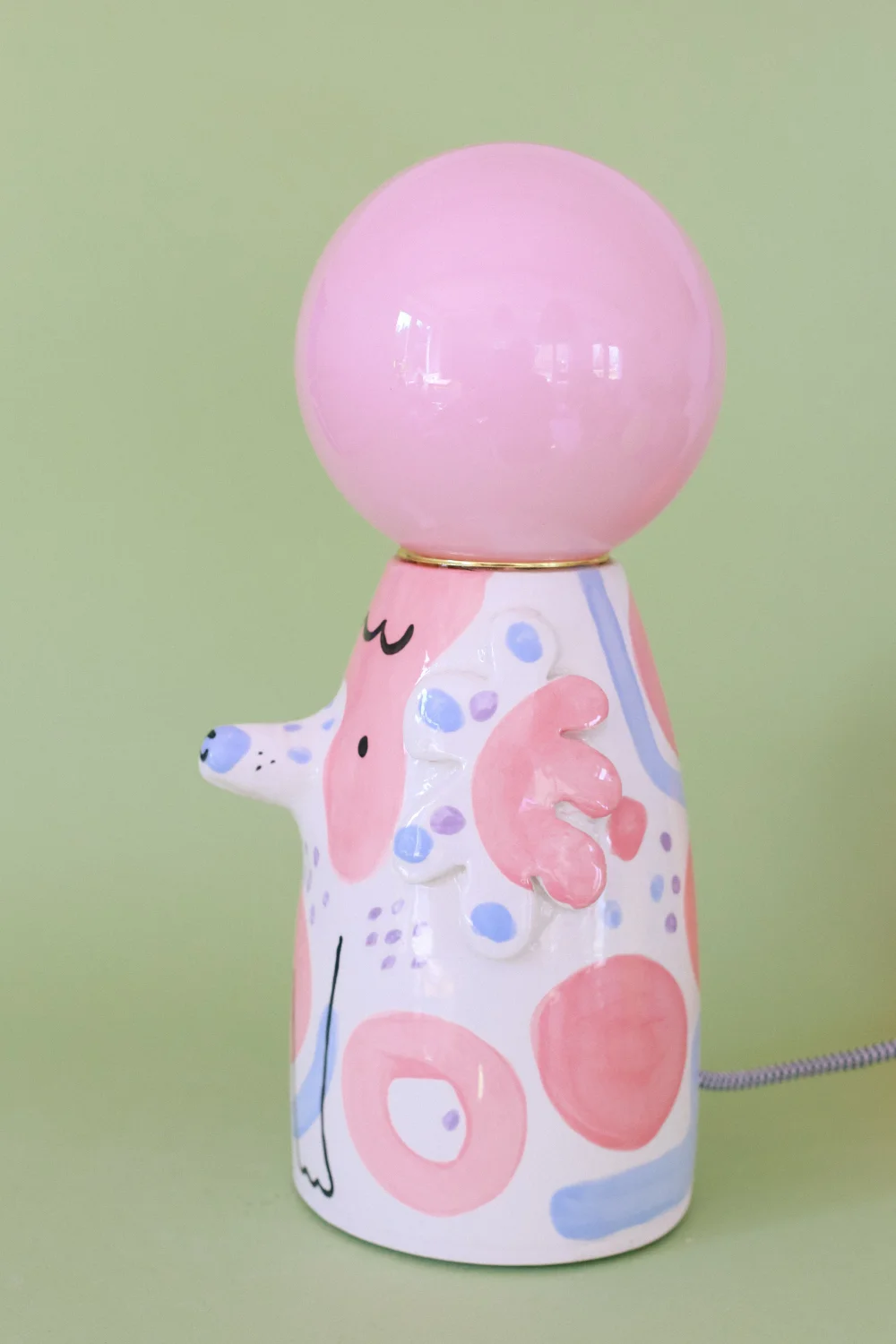 lampa pies błękitno różowy z kropkami