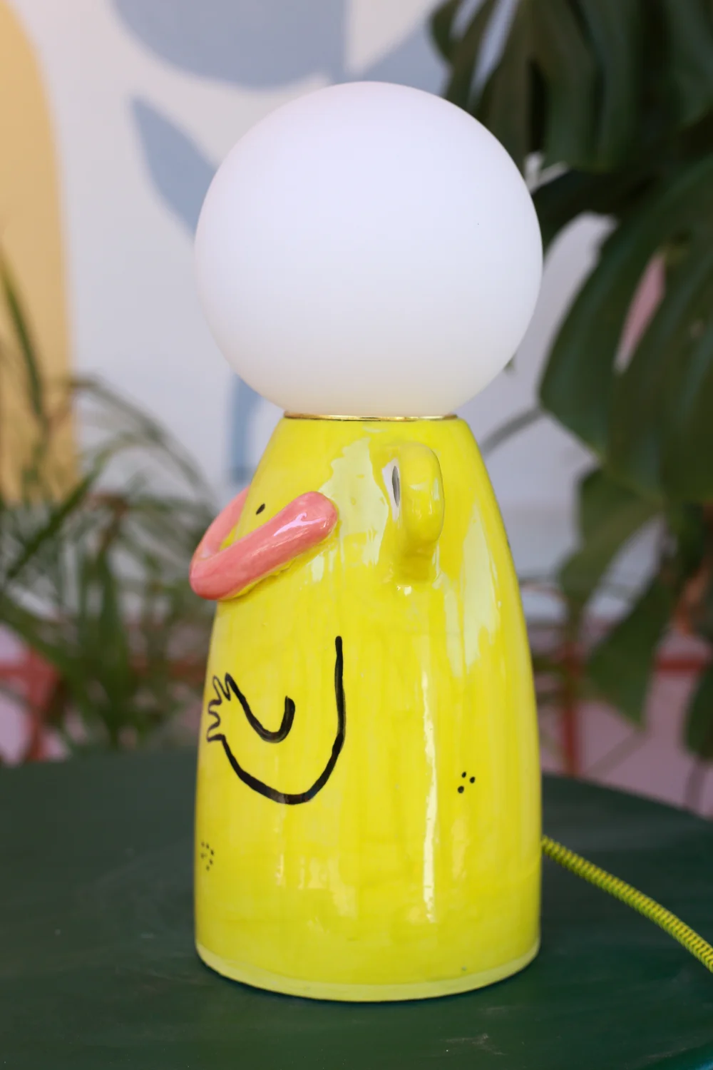 lampa żaba żółto czarny kabel