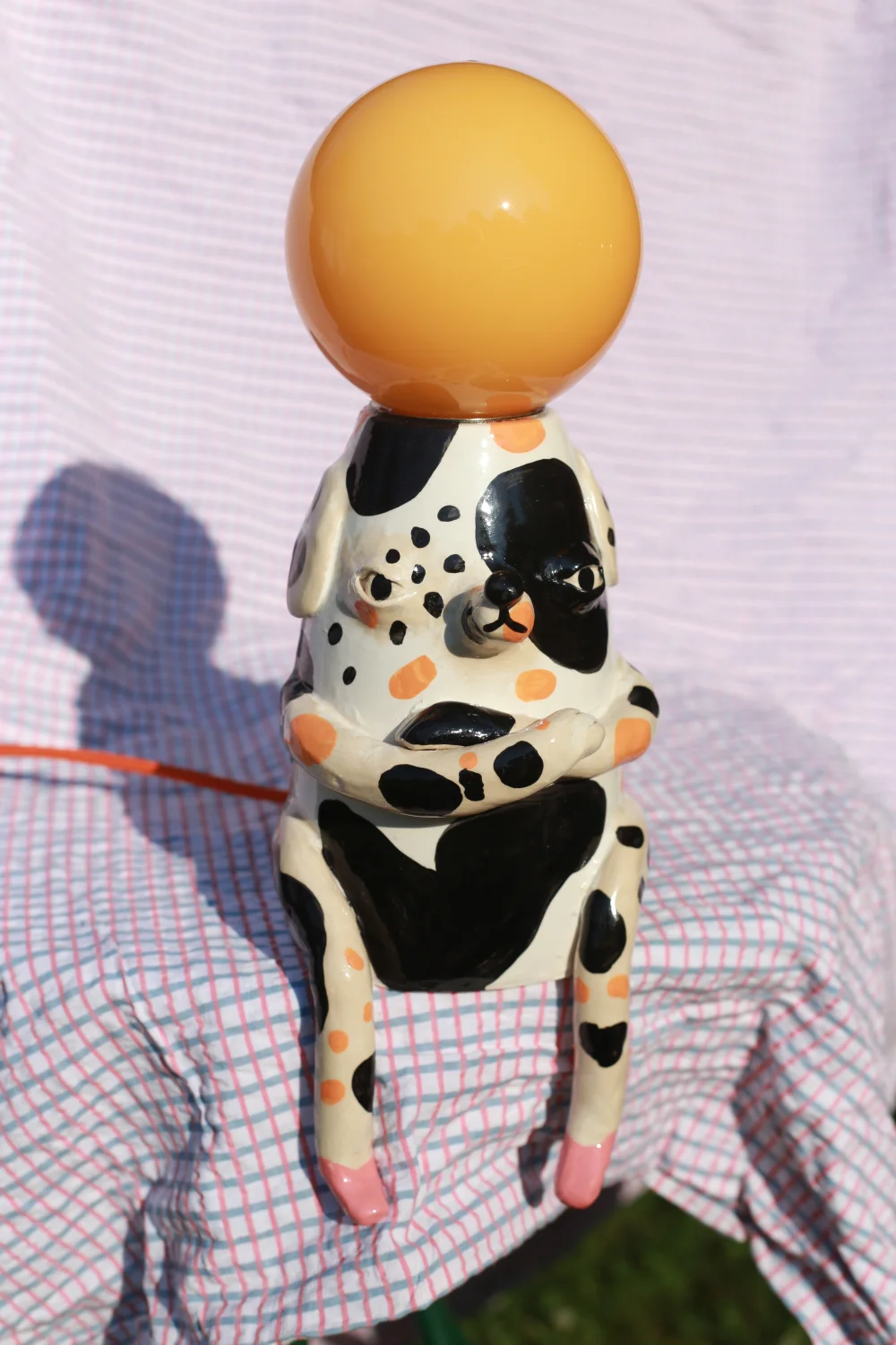 lampa  obrażona paniusia