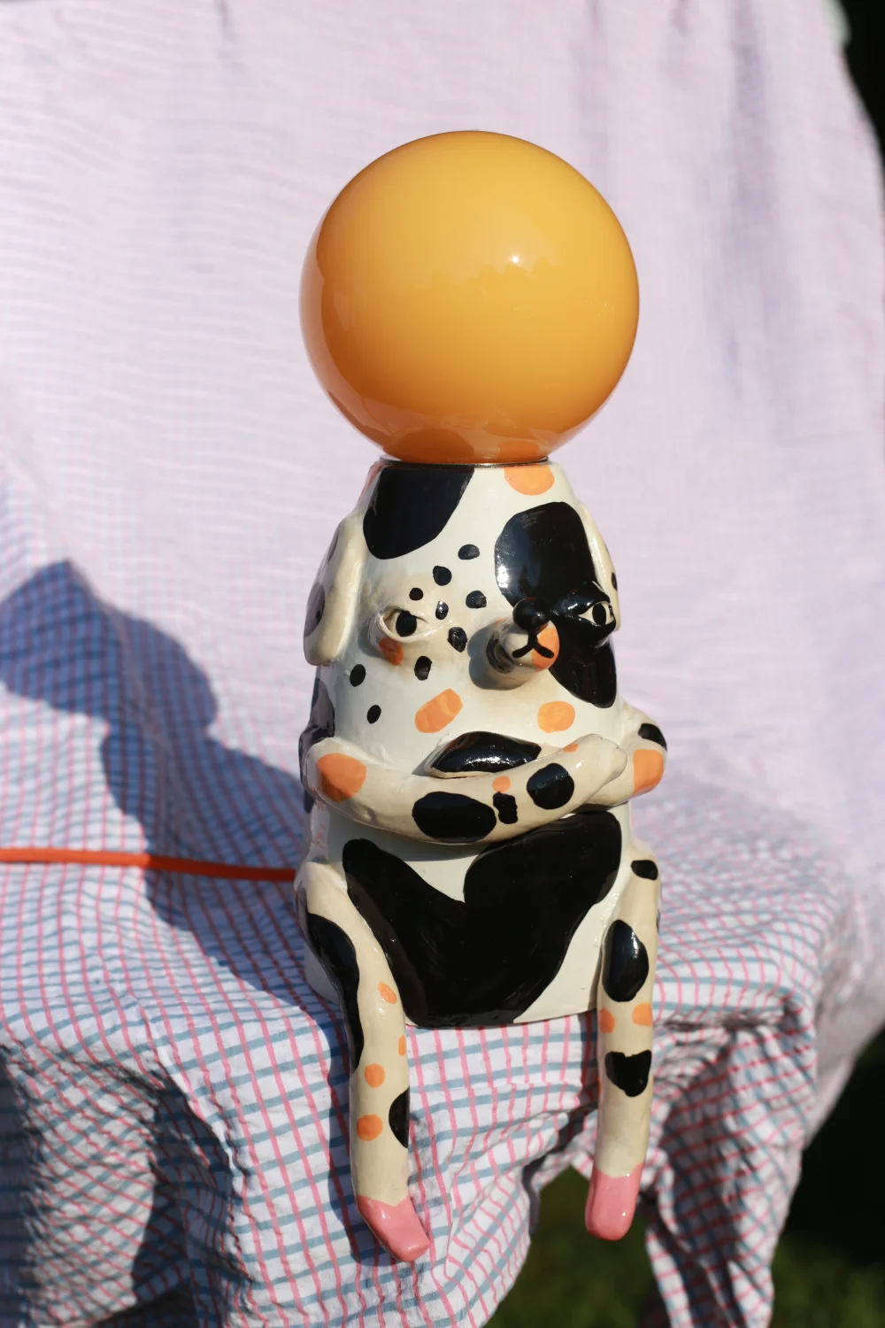 lampa  obrażona paniusia